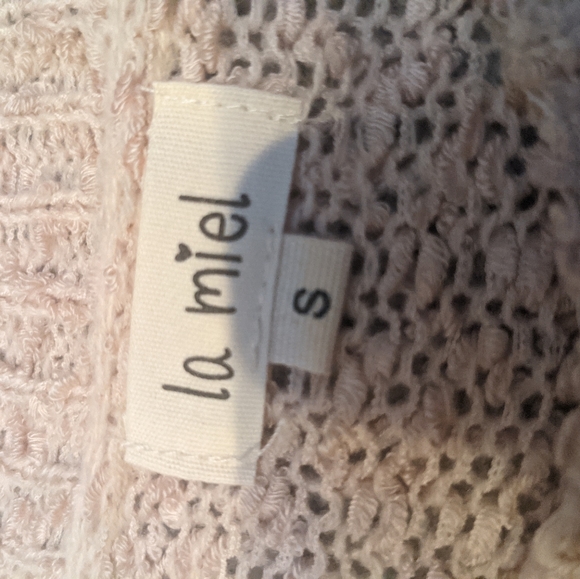 Fall theme sweater - Picture 2 of 2